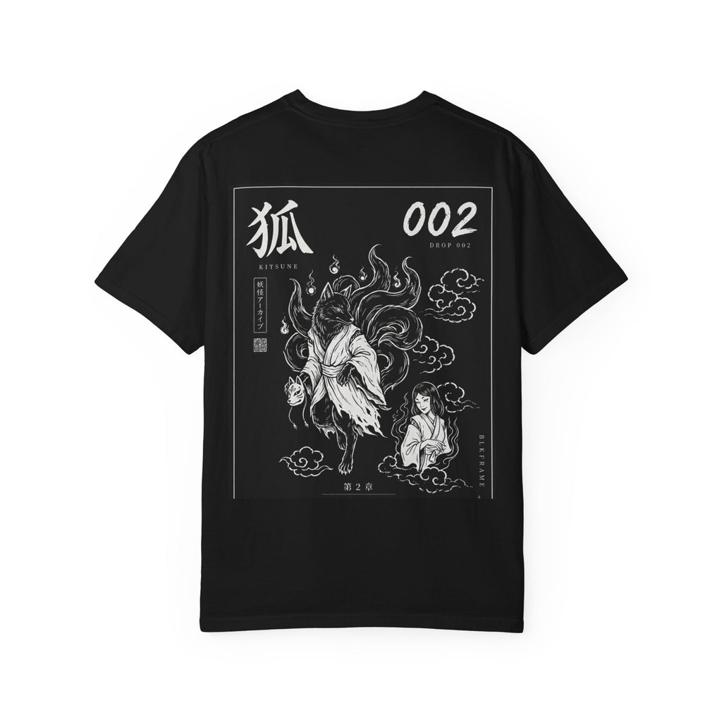Fox Spirit Graphic T-Shirt — '狐 002' Vintage Japanese Kitsune Art